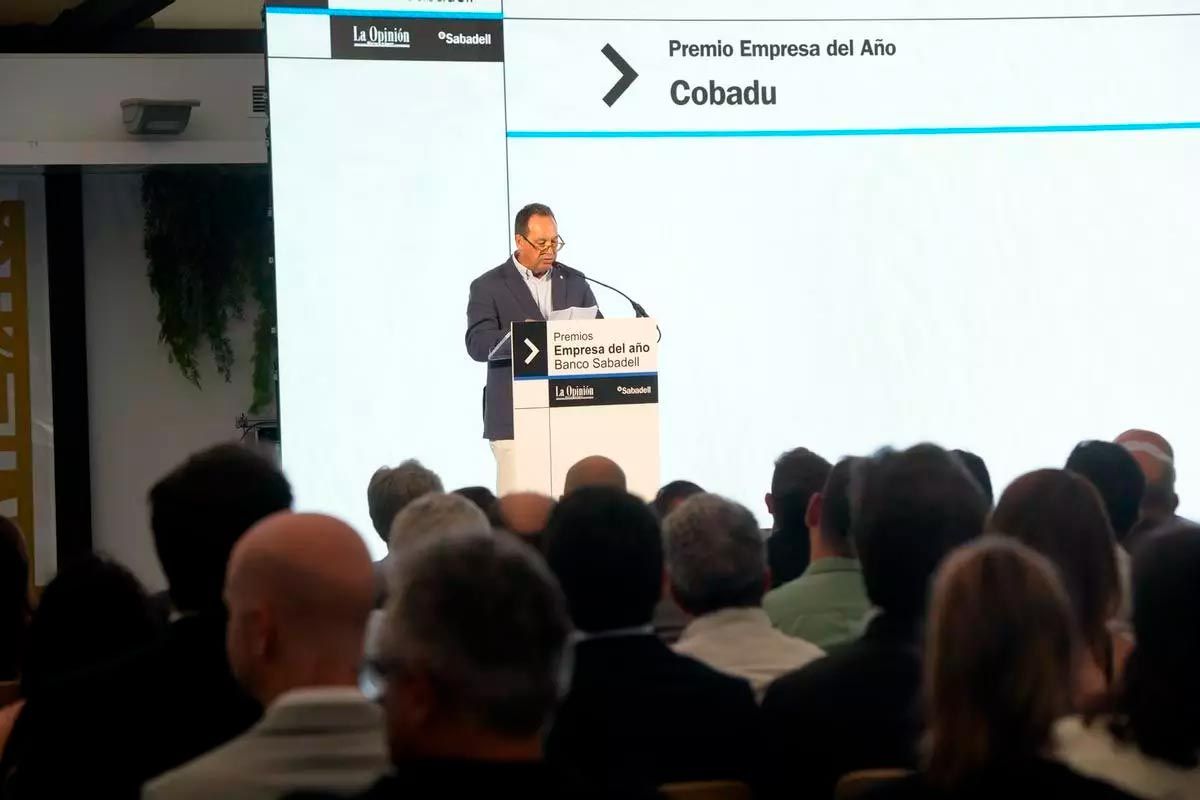 Leoncio Viejo, presidente de Cobadu, tras recibir el premio Empresa del Año / José Luis Fernández